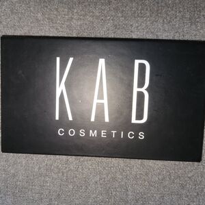 KAB Cosmetics Day & Night Eyeshadow Pallette